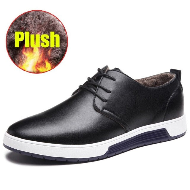 New 2019 Men Casual Shoes Leather Summer Breathable Holes Luxurious Brand Flat Shoes for Men Drop Shipping