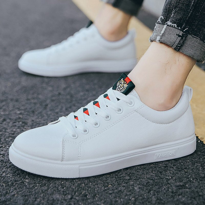 Men's sneakers White shoes man Lace up Casual shoes Office Classic Nonslip Male footwear Comfortable