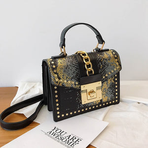 Luxury Handbags Women Bags Designer Rivet crossbody bags for women 2019 Fashion Small Messenger Shoulder bag ladies Hand Bag Red