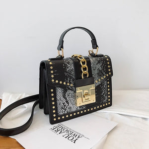 Luxury Handbags Women Bags Designer Rivet crossbody bags for women 2019 Fashion Small Messenger Shoulder bag ladies Hand Bag Red
