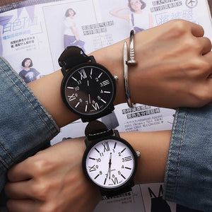 Hot Sale Women Bracelet Watch Female Quartz Women Watches Fashion Clock Ladies Watch Waterproof Vintage Watch Roman Numerals